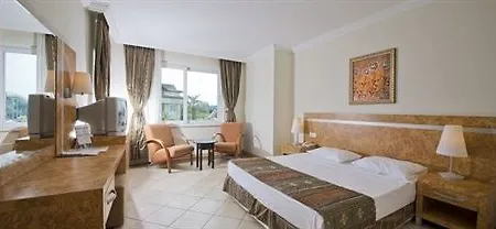 Aydinbey Gold Dream Hotel 4*
